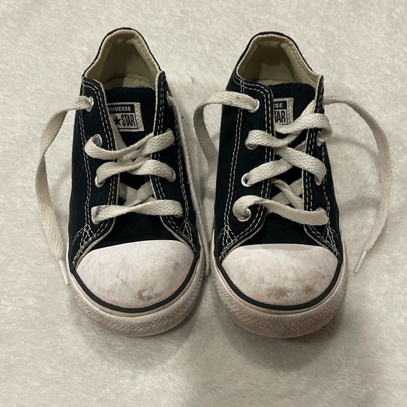 Preloved Children’s Converse Shoes - Picture 1 of 7